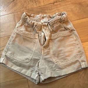 Girl’s Zara elastic waist Cargo Shorts, size 13-14